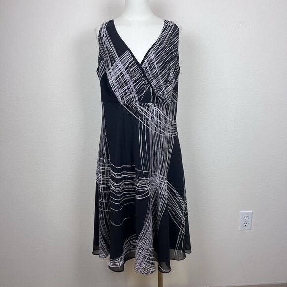 Lane Bryant Dress Womens Fourteen Black Midi Office Party Babydoll Whimsigoth - Picture 11 of 12